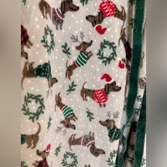 Cynthia Rowley Cream Pajama Pants with Festive Print - Picture 2 of 3